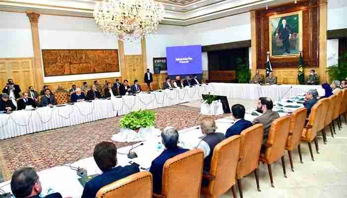 پاکستانیوں کا خون بہانے والے دہشت گردوں کو عبرت کا نشان بنائیں گے، ایپکس کمیٹی