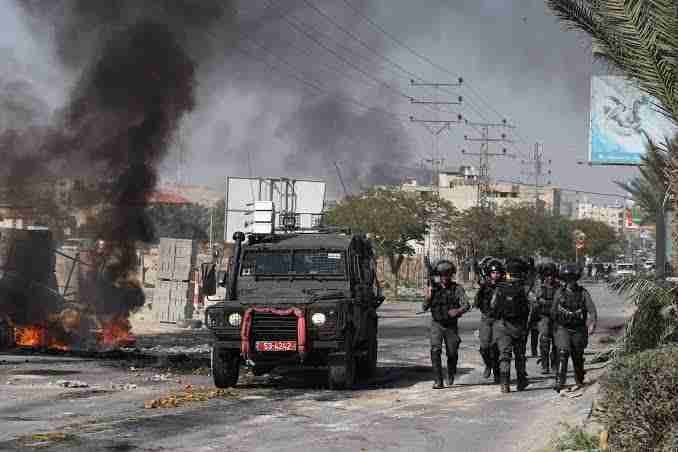 غاصب اسرائیلی فوج کا اریحا مہاجر کیمپ پر دھاوا، 3 فلسطینی شہید