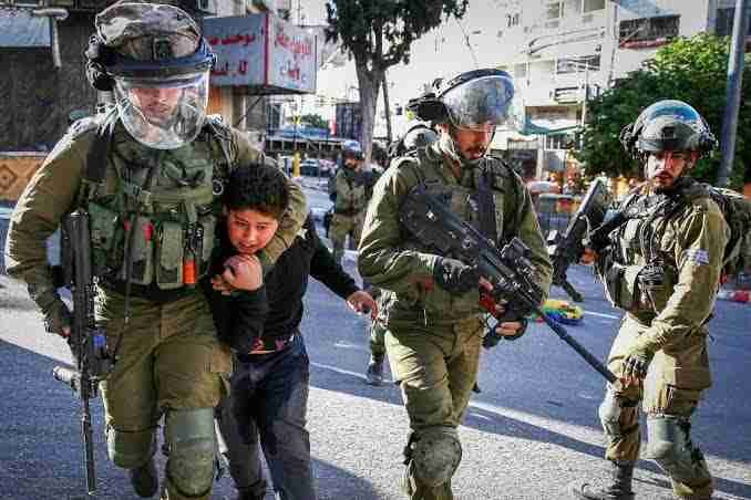 مارچ میں 230 فلسطینی گرفتار، 70 علاقہ بدر