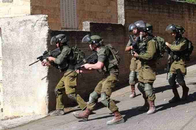 غاصب اسرائیلی فوج کی کارروائی، مزید 3 فلسطینی شہید، 5 گرفتار
