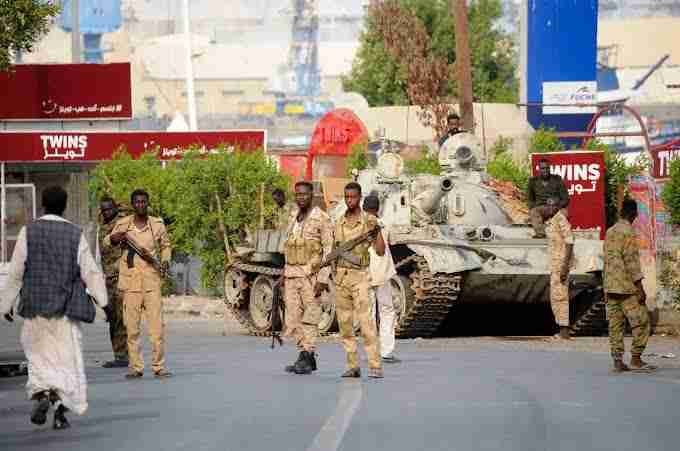 سوڈان سے بڑے پیمانے پر غیر ملکیوں کے انخلاء کا عمل شروع