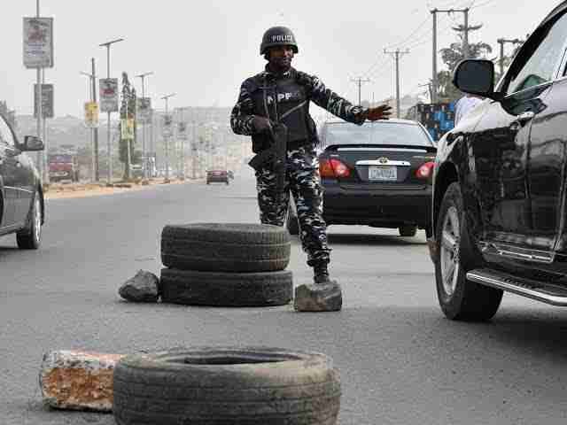 نائجیریا: امریکی سفارت کاروں کے قافلے پر حملہ، 4 افراد ہلاک