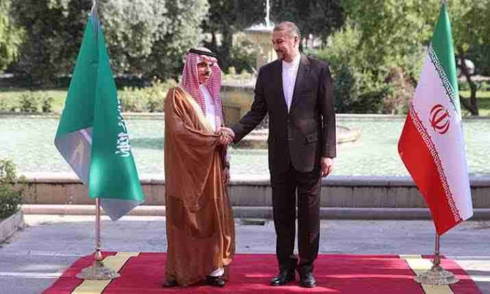 سعودی وزیر خارجہ کا تاریخی دورہ تہران، تعاون بڑھانے پر اتفاق