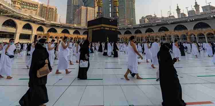 خواتین کو محرم کے بغیر حج پر جانے کی مشروط اجازت