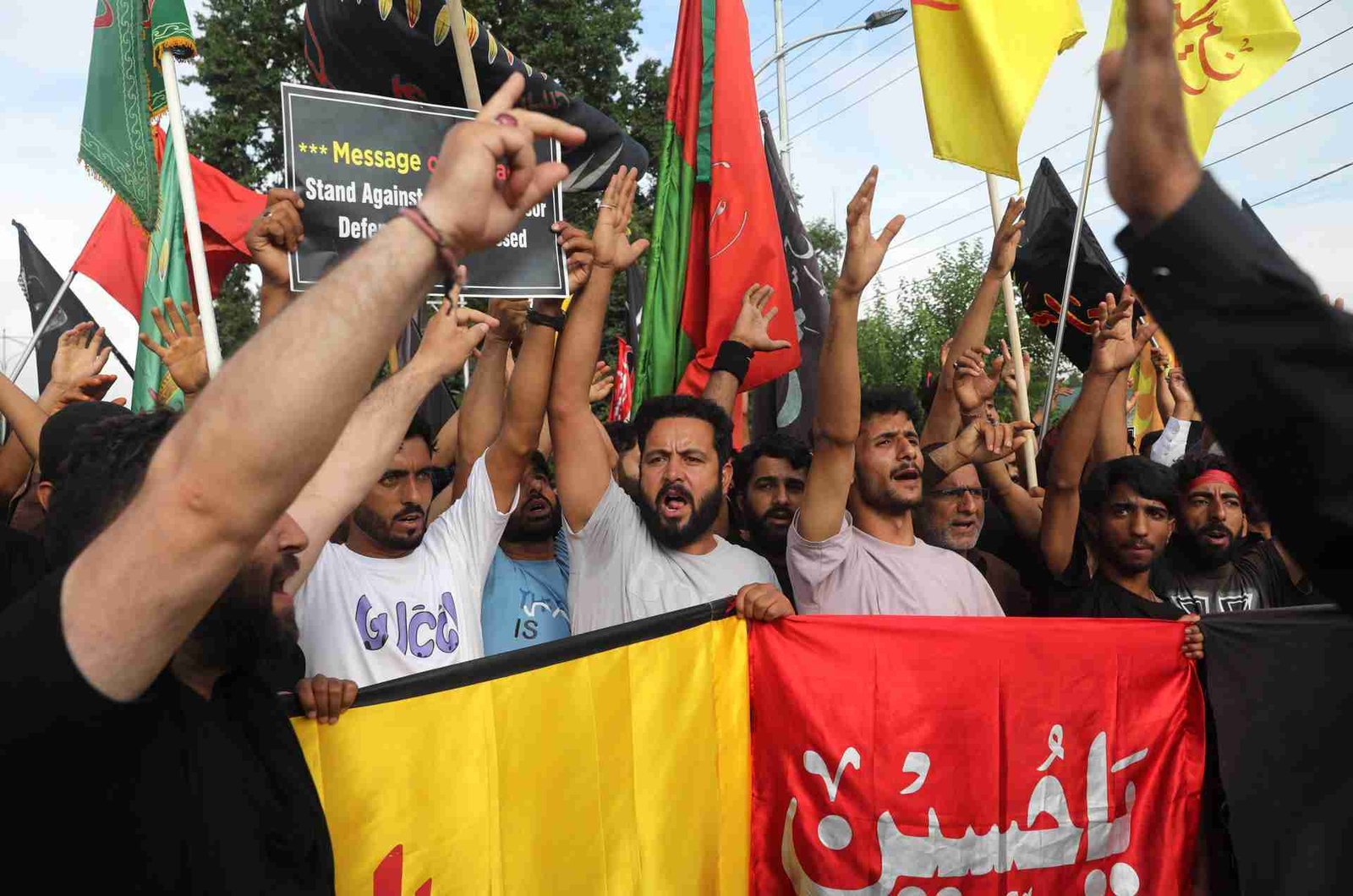 سرینگر میں 33 سال بعد محرم کے ماتمی جلوس کی اجازت