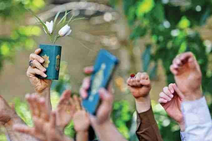 تہران: قرآن کی بے حرمتی پر ڈینش سفیر کو طلب کرکے احتجاج