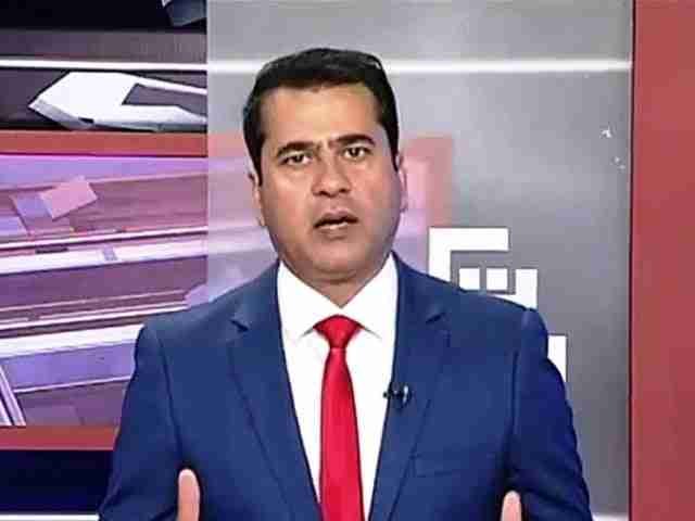 چار ماہ سے زائد عرصہ سے لاپتہ صحافی عمران ریاض خان بازیاب ہوکر گھر واپس پہنچ گئے