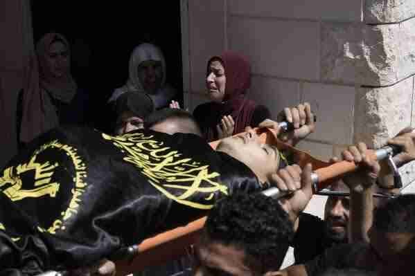 غاصب اسرائیلی فوج کی فائرنگ سے 18 سالہ فلسطینی نوجوان شہید