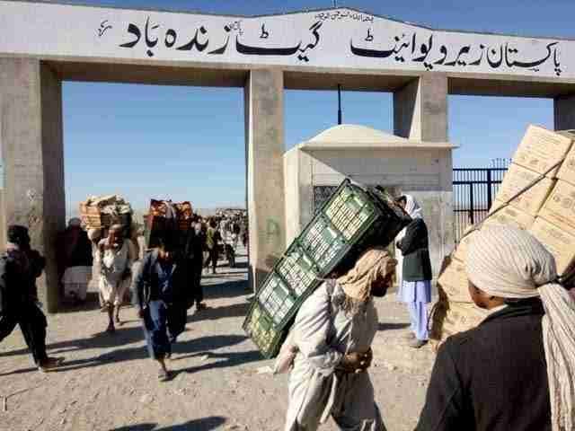 تافتان بارڈر اور زائرین کے مسائل