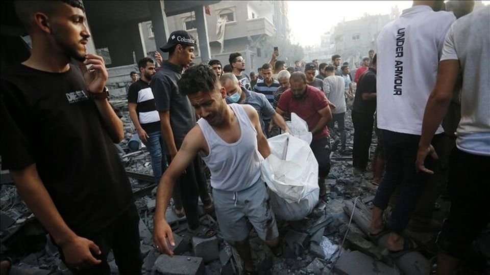 صیہونی فوج کی رہائشی عمارتوں اور چرچ پر بمباری، متعدد فلسطینی شہید و زخمی
