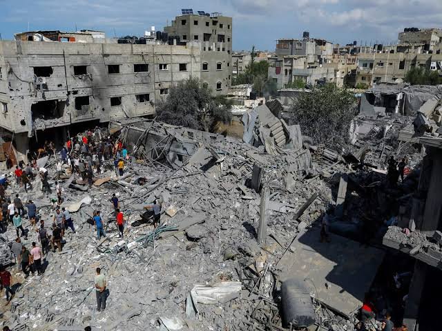 صیہونی طیاروں کی غزہ کی رہائشی عمارتوں پر بمباری، مزید 46 فلسطینی شہید، درجنوں زخمی