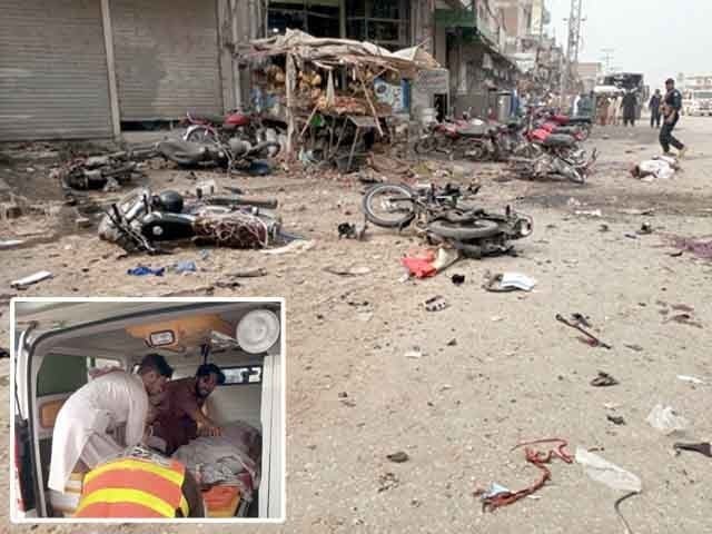 ڈی آئی خان میں پولیس وین کے قریب دھماکا، 5 افراد جاں بحق، 21 زخمی
