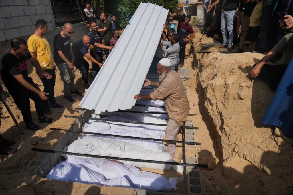 غزہ پر بموں اور میزائلوں کی بارش، مزید 30 فلسطینی شہید، متعدد زخمی