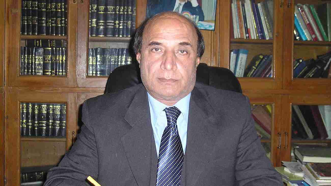 لطیف کھوسہ کا پیپلز پارٹی چھوڑ کر پاکستان تحریک انصاف میں شمولیت کا اعلان