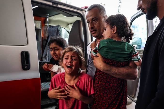 اسرائیل کے غزہ پر وحشیانہ حملے، مزید 230 فلسطینی شہید