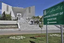 لگتا ہے حکام بھارت میں غیر مسلموں کے ساتھ سلوک کو کاپی کرنا چاہتے ہیں؟ چیف جسٹس کے سخت ریمارکس