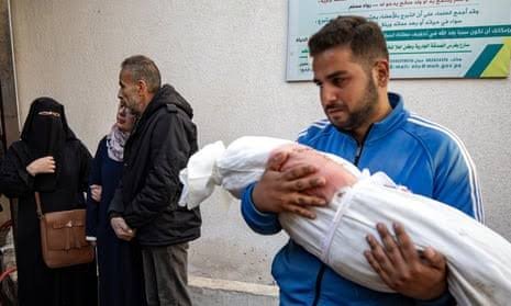 اسرائیل کے فضائی حملے، خواتین و بچوں سمیت مزید 80 فلسطینی شہید