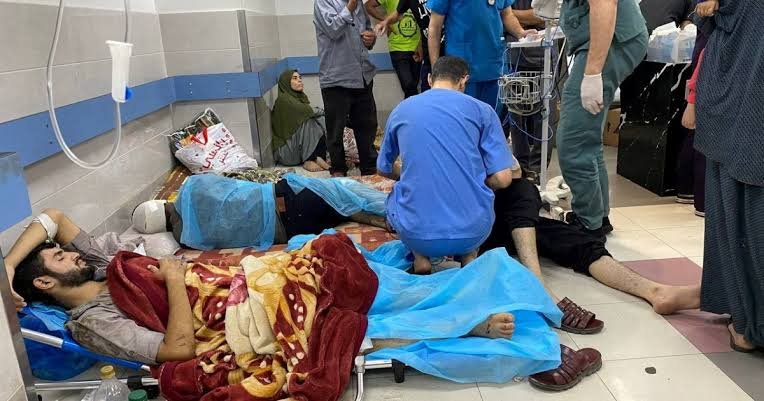 صیہونی فوج نے الشفا ہسپتال سے مریضوں اور طبی عملے کو انخلاء کا حکم دیدیا