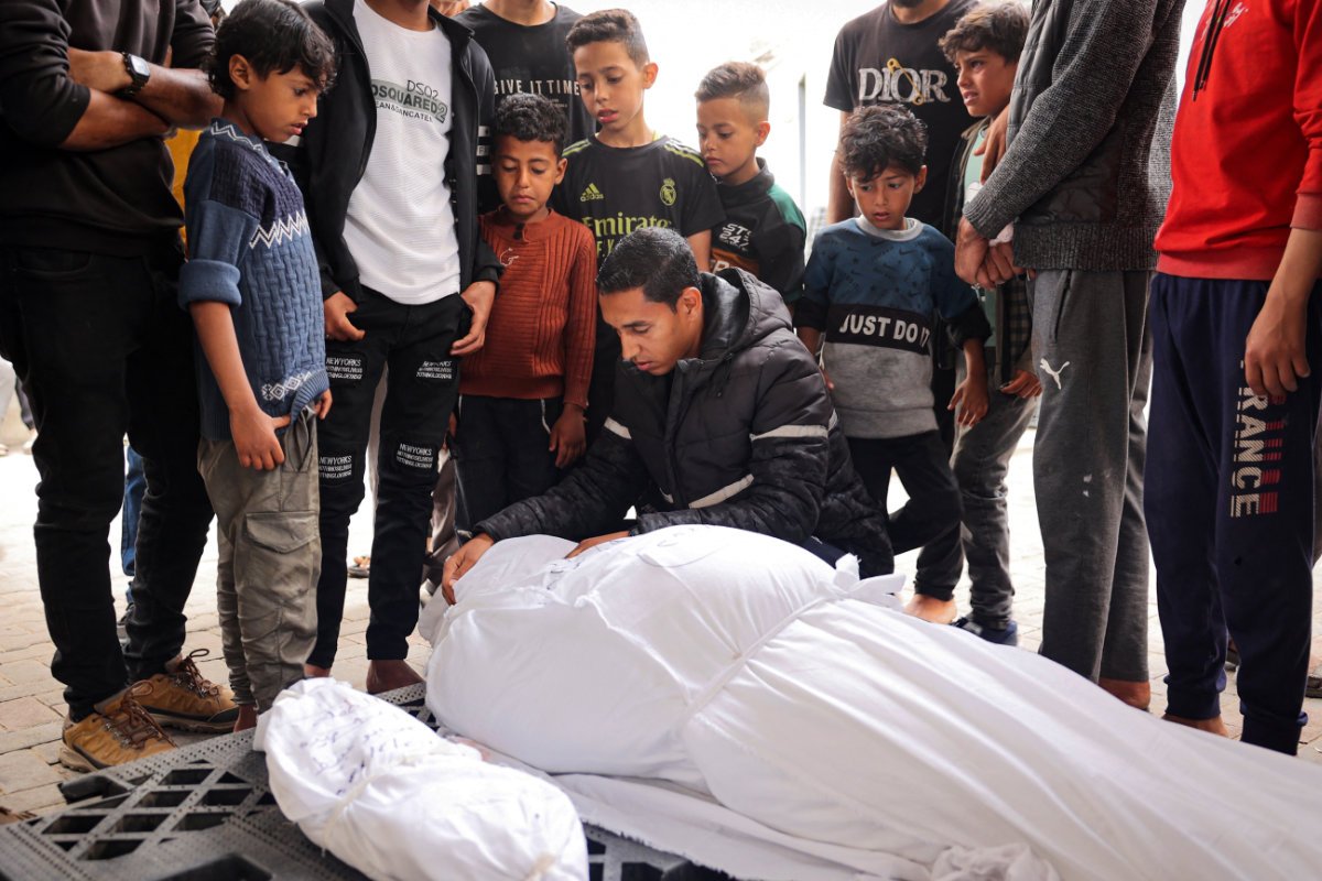 اسرائیلی بمباری سے مزید 32 فلسطینی شہید