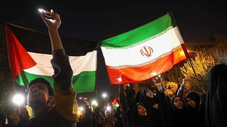 ایران کو حملہ کرنے سے روکو، امریکا کا 4 عرب ممالک سے رابطہ