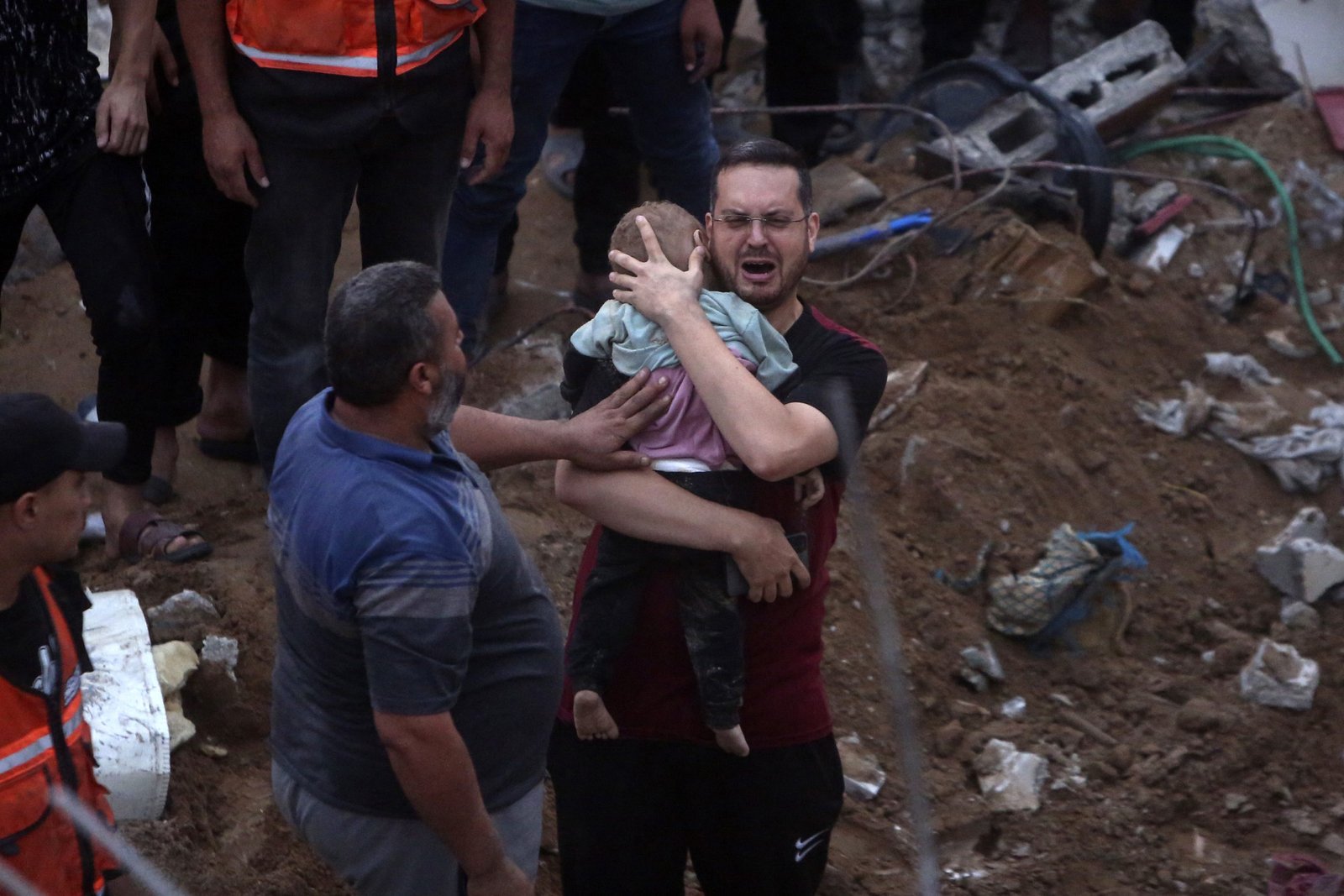صیہونی درندگی، مزید 40 فلسطینی شہید