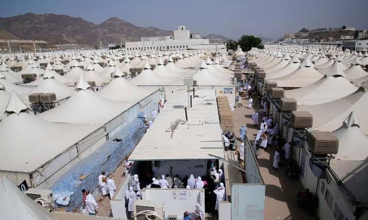 مناسک حج کا آغاز، منی میں خیمہ بستی آباد