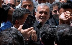 ہم سب کی طرف دوستی کا ہاتھ بڑھائیں گے، نومنتخب ایرانی صدر