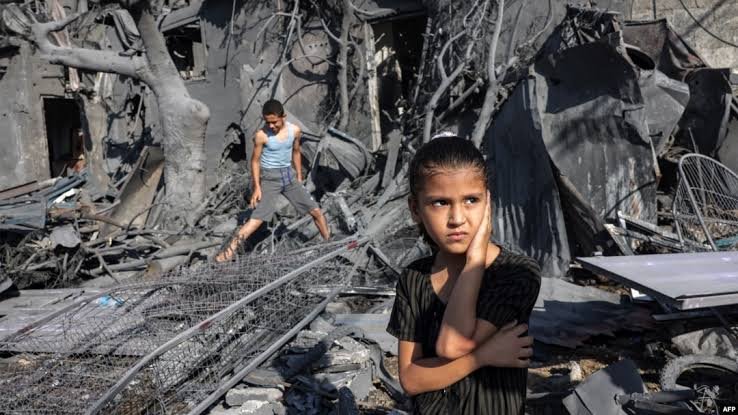 غزہ میں پھٹ نہ سکنے والے اسرائیلی بموں سے فلسطینی بچوں کو شدید خطرات لاحق ہیں، اقوام متحدہ