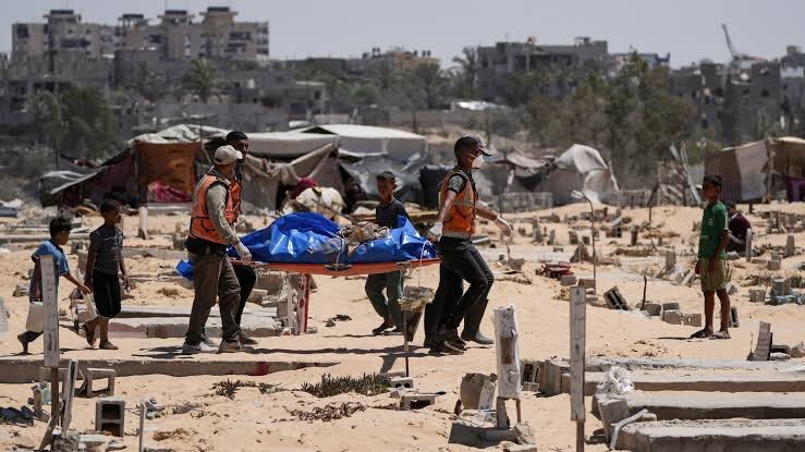 مغربی کنارے اور غزہ میں صیہونی حملے، 48 فلسطینی شہید