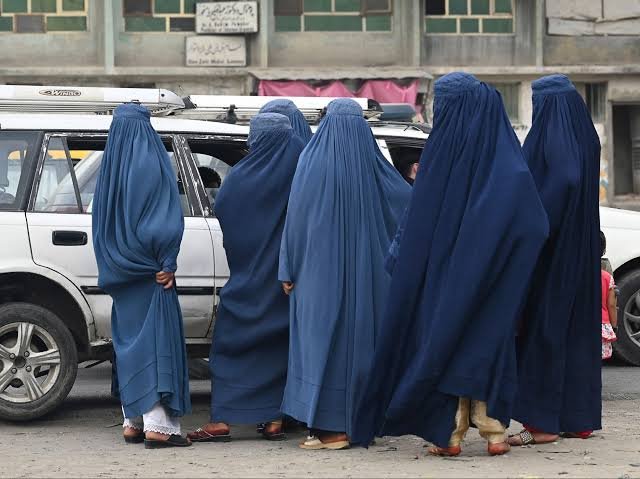 طالبان حکام نے خواتین کیلئے مزید سخت قوانین نافذ کردئے