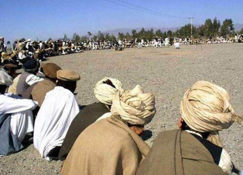 لکی مروت میں قومی جرگہ، پولیس اور آرمی میں مذاکرات کامیاب، دھرنا ختم