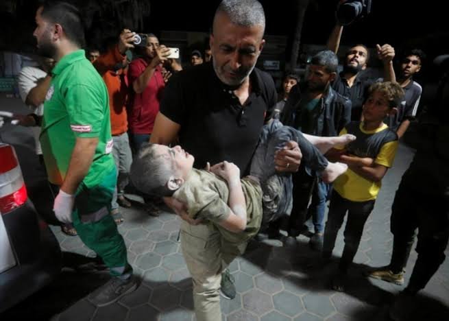 غزہ پر صیہونی حملے، 20 خواتین سمیت 44 فلسطینی شہید