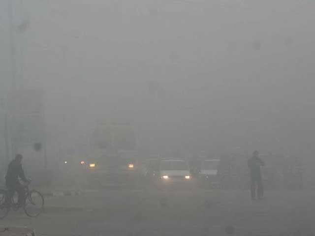 سموگ کا روگ کم نہ ہو سکا، زہریلی فضا میں سانس لینا بھی محال، ملتان آلودہ ترین شہر
