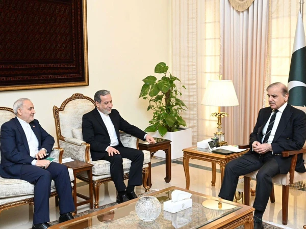 ایرانی وزیرخارجہ کی وزیراعظم اور آرمی چیف سے ملاقات