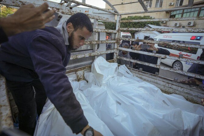 غزہ : پناہ گزین کیمپوں اور مکانات پر حملے، خواتین و بچوں سمیت 26 فلسطینی شہید
