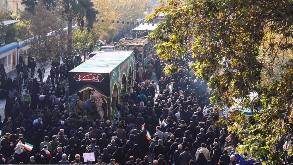 عراق جنگ کے 300 گمنام شہدا کی تشیع جنازہ