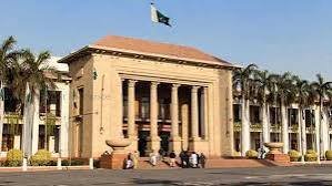 پنجاب اسمبلی میں ایم پی ایز کی تنخواہوں میں ہوشربا اضافے کا بل منظور، ارکان کی ایک دوسرے کو مبارکبادیں