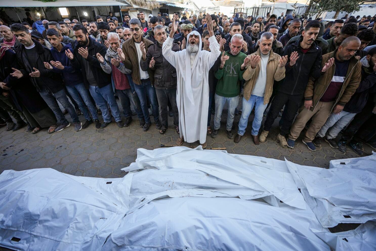 غزہ پر وحشیانہ حملے، 17 فلسطینی شہید، 22 زخمی