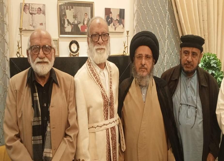 پشاور ٹل پاراچنار روڈ کو ریاستی ادارے خالی کروانے میں ناکام رہے، منیر گیلانی