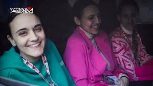 رہائی پانے والی اسرائیلی خواتین بھی حماس کے حسن سلوک کی معترف