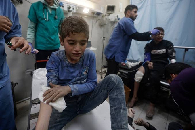اسرائیلی حملوں میں خواتین و بچوں سمیت مزید 28 فلسطینی شہید، متعدد زخمی