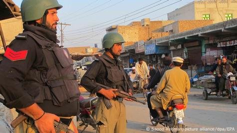 ڈیرہ اسماعیل خان: پولیس کی بروقت کارروائی کے باعث مسجد پر خودکش حملے کا منصوبہ ناکام