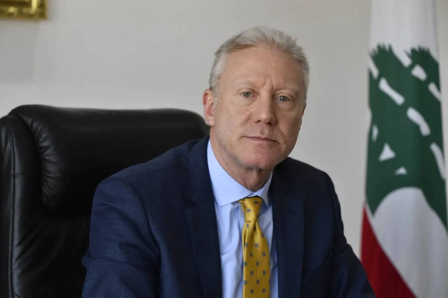 عالمی اداروں کی منافقت، لبنان کی تعمیر نو میں مدد حزب اللہ کو غیر مسلح کرنے سے مشروط