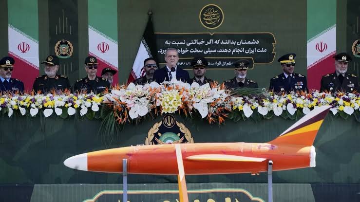 کسی ذلت کے آگے سر تسلیم خم نہیں کریں گے، ایرانی صدر