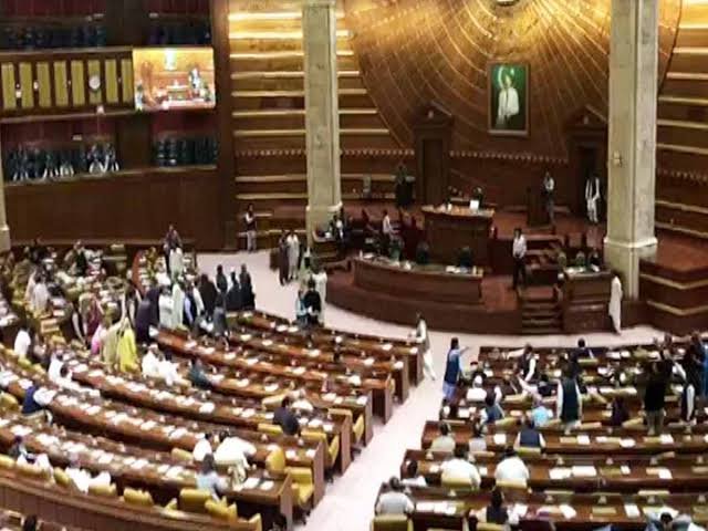 ایران میں 8 پاکستانی مزدوروں کے قتل کیخلاف پنجاب اسمبلی میں مذمتی قرارداد جمع