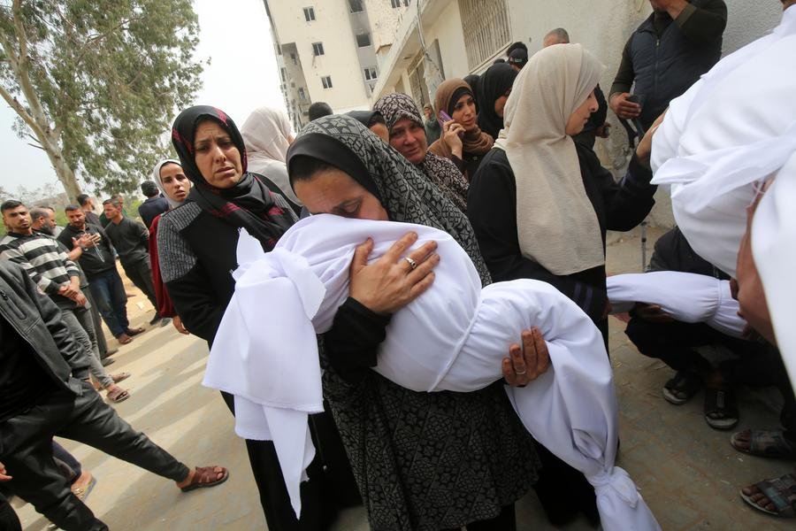 غزہ: خواتین اور بچوں سمیت مزید 54 فلسطینی شہید