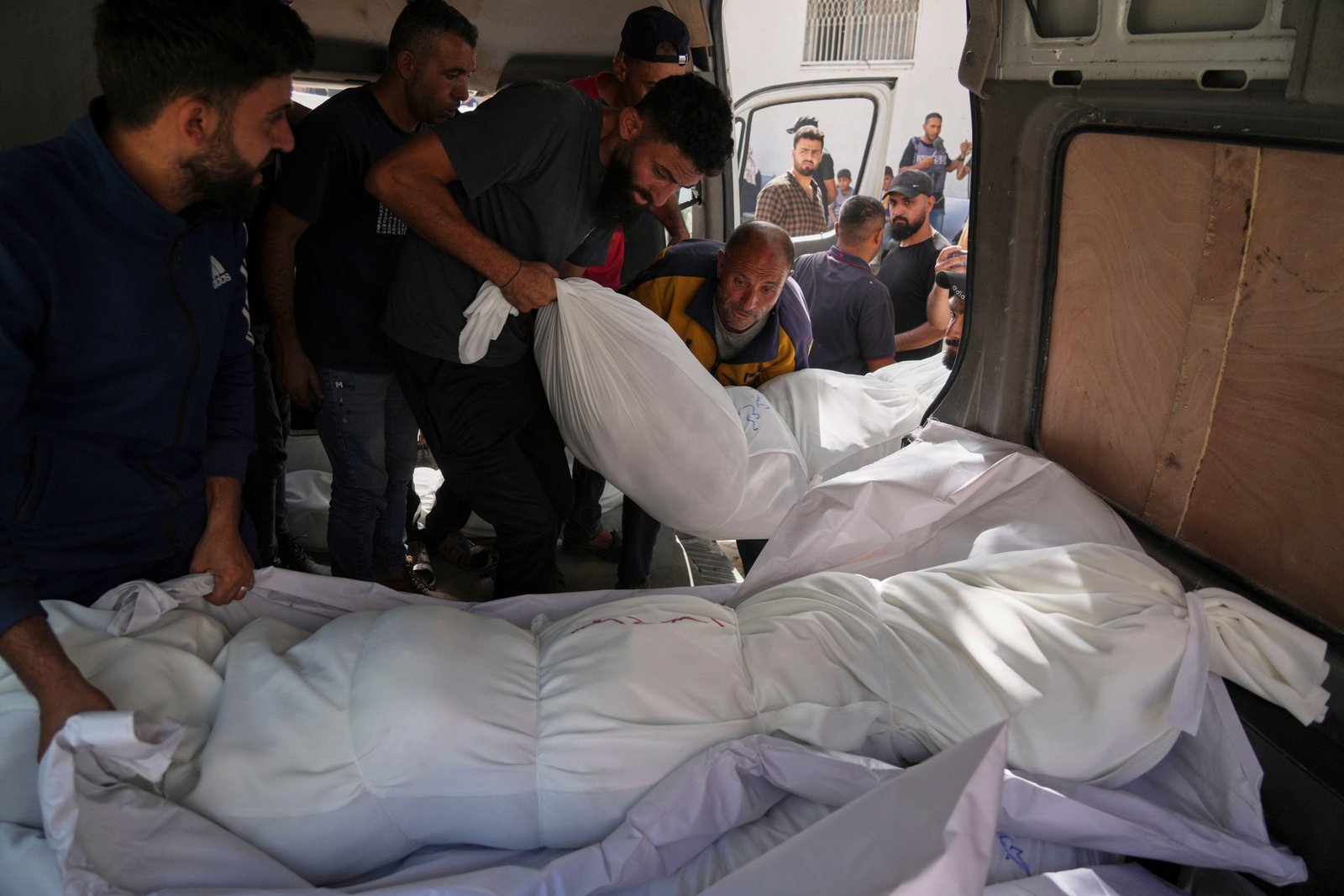 اسرائیلی دہشتگردی، خواتین اور بچوں سمیت مزید 11 فلسطینی شہید