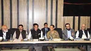 سیاسی رہنماؤں کا ان کیمرہ سیشن، پاک فوج دشمن کو منہ توڑ جواب دینے کیلئے تیار