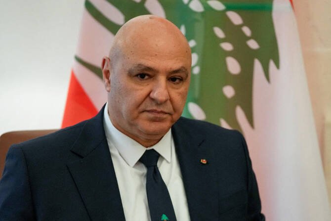 قابض ریاست کو کیسے تسلیم کرلیں؟ لبنانی صدر کا اسرائیل سے تعلقات بحال کرنے سے انکار