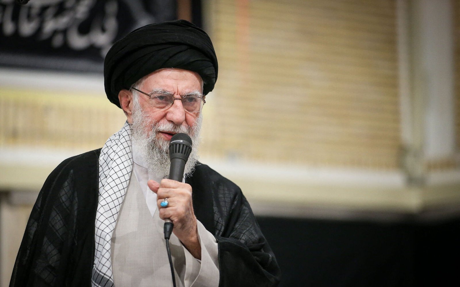 12 روزہ جنگ نے انقلاب اسلامی کی بنیادوں کو مزید مضبوط کردیا، ولی امر مسلمین
